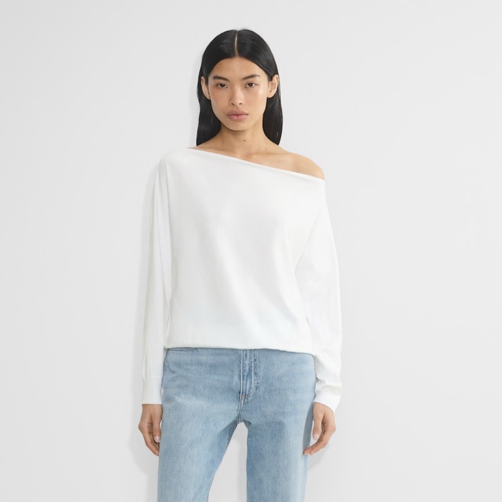 Aritzia Inspiration Sweater - Brand new with tags